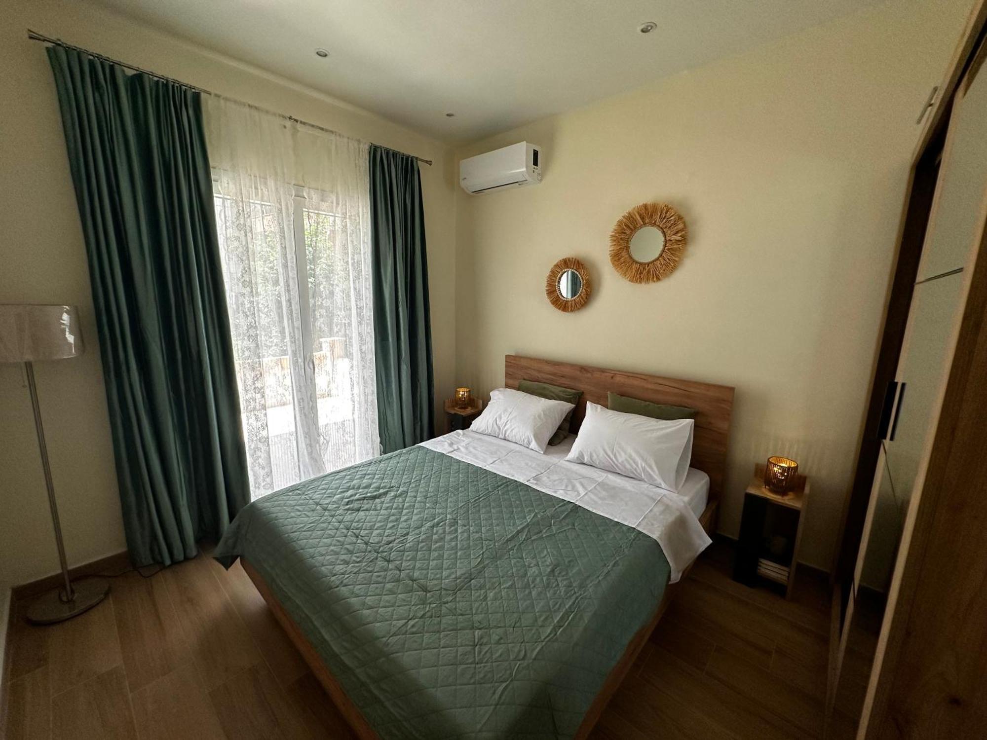 Gouvia Hideaway Apartment Exterior foto