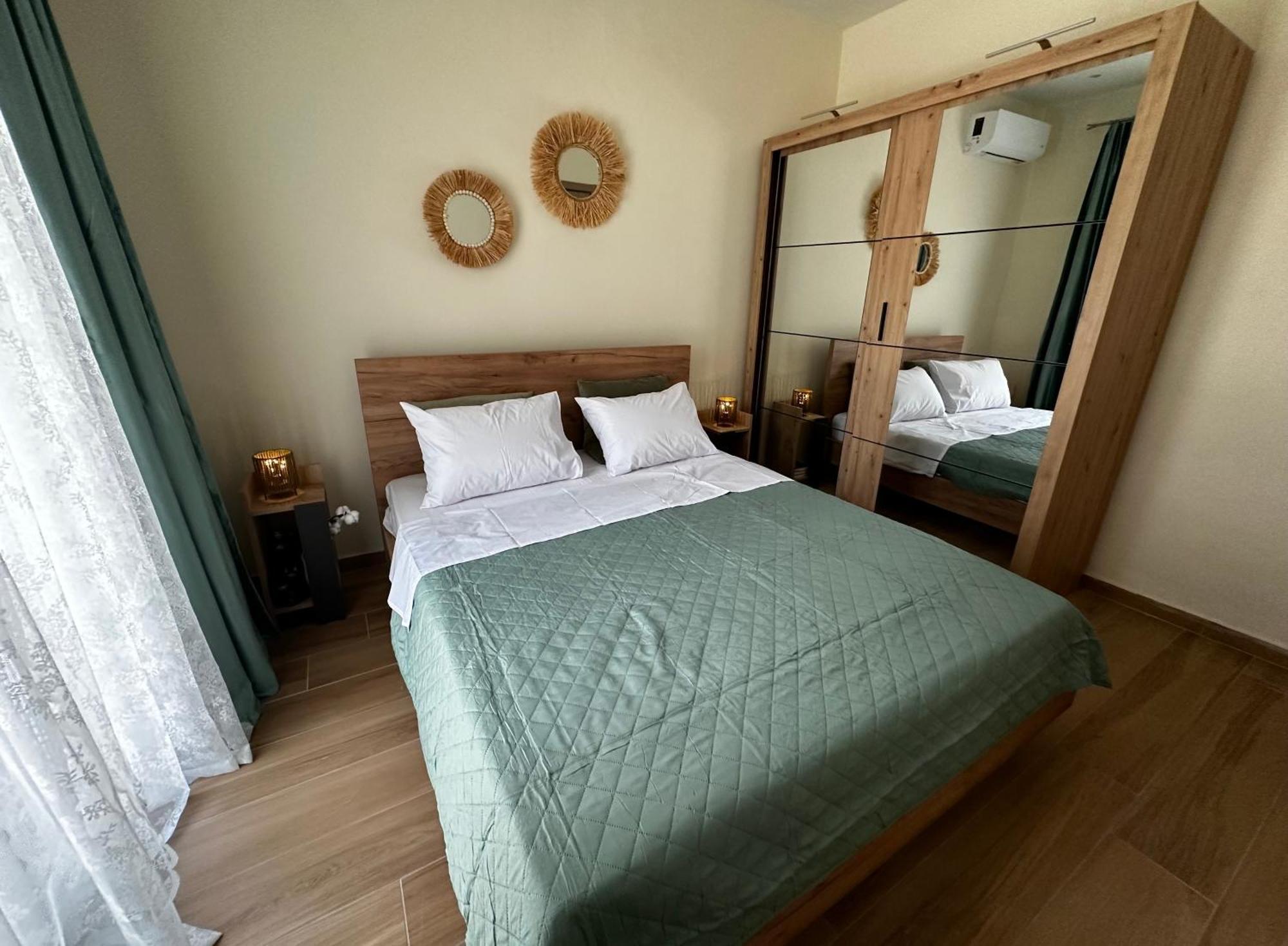 Gouvia Hideaway Apartment Exterior foto